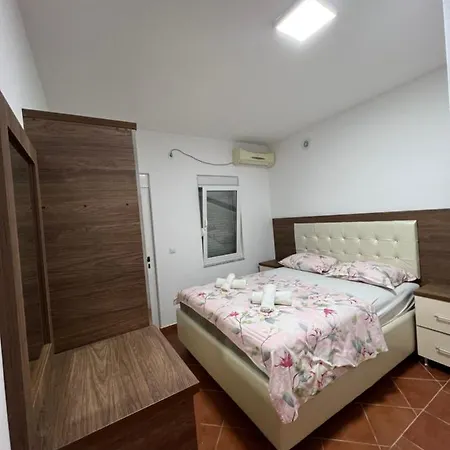 Apartments Dijar Ulcinj Exterior photo
