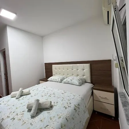 Apartments Dijar Ulcinj Exterior photo
